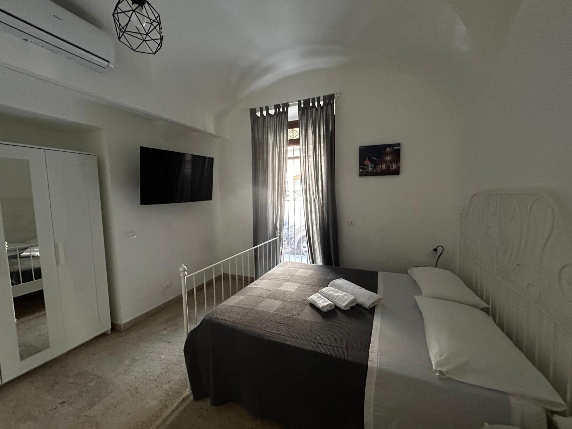 Апартаменти G House 100 Катанія Екстер'єр фото