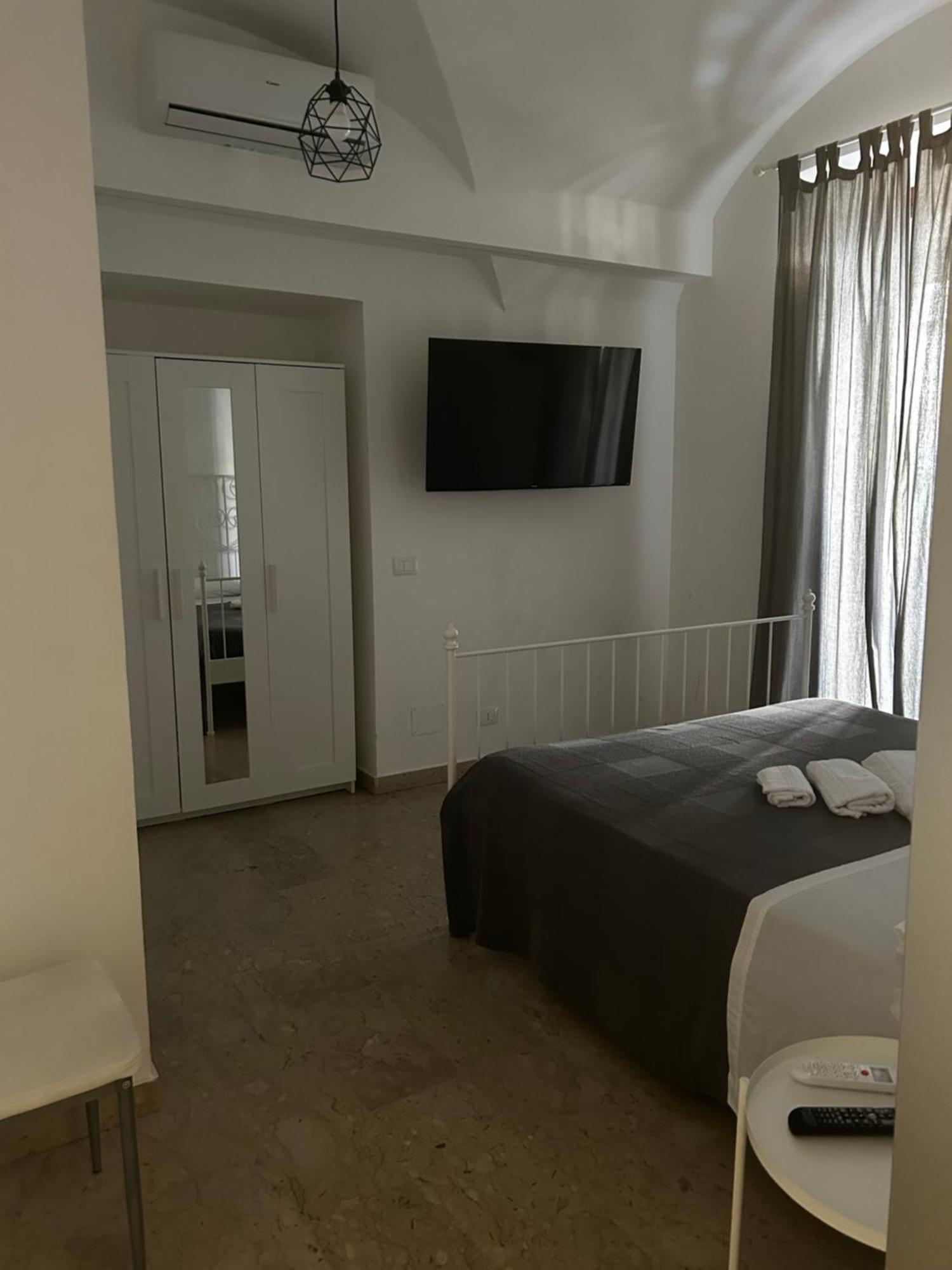 Апартаменти G House 100 Катанія Екстер'єр фото